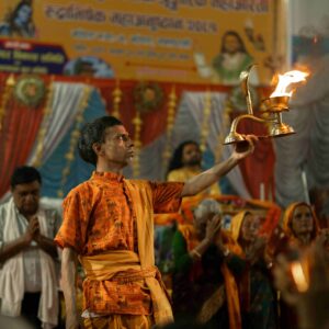 The Influence of Hindu Philosophy on Global Spiritual Movements