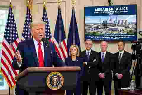Trump Announces $18 Billion Mesabi Metallics Steel Plant in Iowa, Teases Trade Deal with Canada